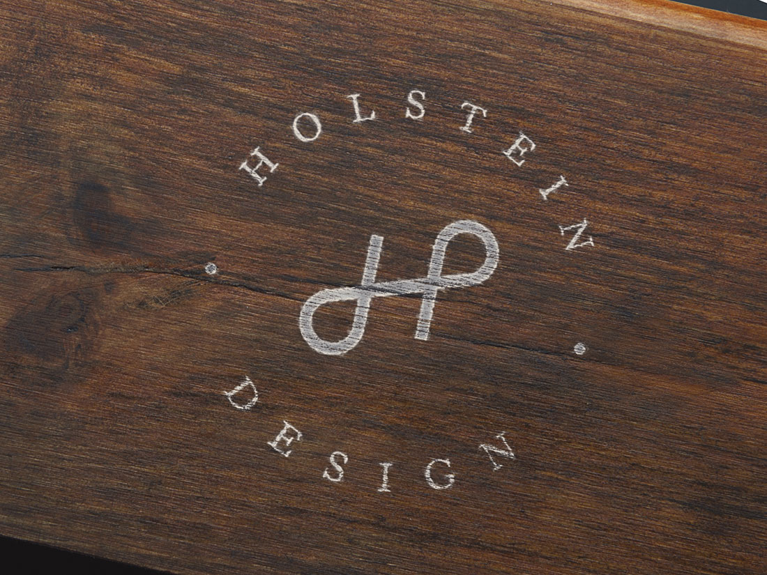 Logotipo Holstein Design 3