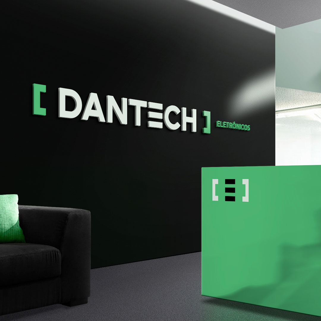 Logotipo DanTech 5